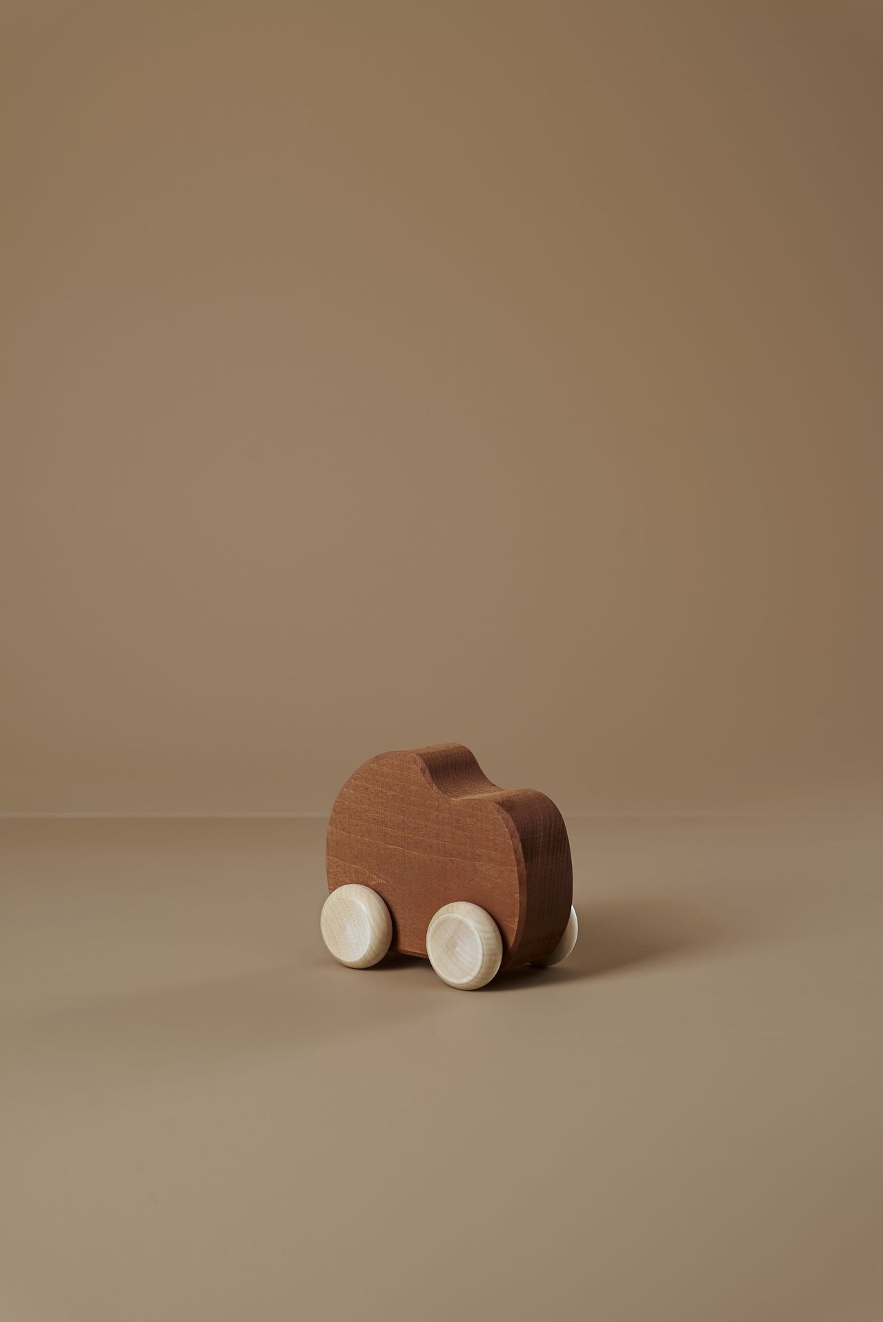 Raduga Grez Wooden Toy Car, Clay