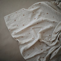 Thumbnail for Mushie Organic Muslin Swaddle, Rainbow
